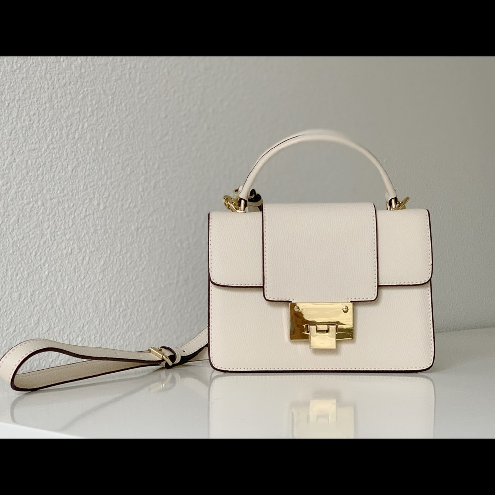 Hieleven Lock Crossbody Bag